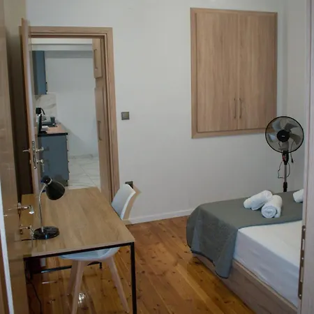 Andrews Cozy House Апартаменты Салоники