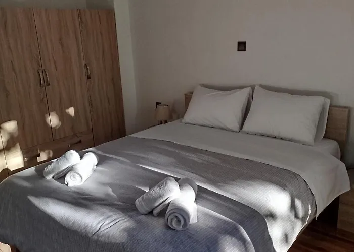 Andrews Cozy House Апартаменты *